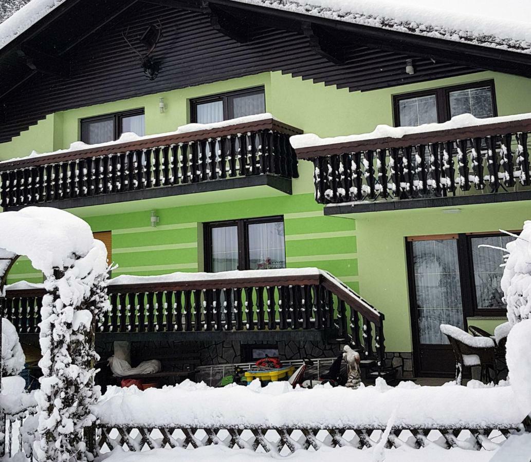 Zeleni Apartma Зрече Экстерьер фото