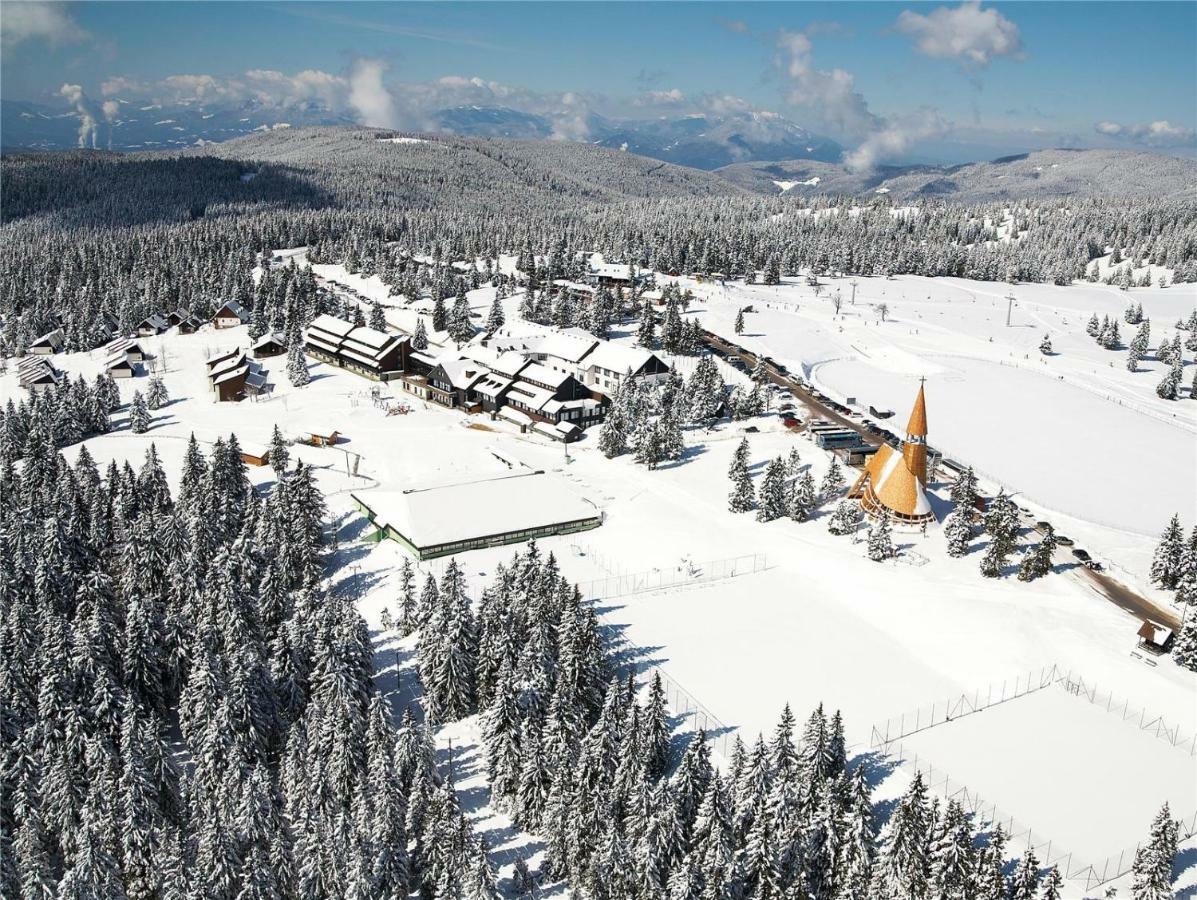 Zeleni Apartma Зрече Экстерьер фото